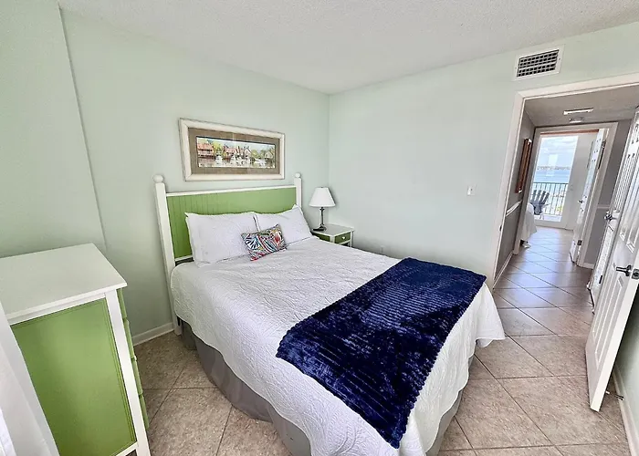 Surf & Racquet Club * Gulf Shores